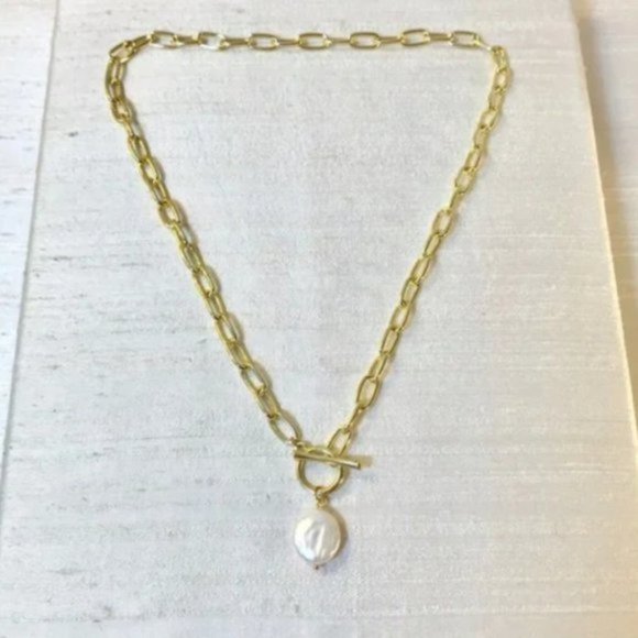 Gold Freshwater Pearl Necklace - Picture 2 of 7